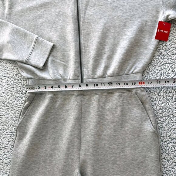 SPANX Air Essentials Jumpsuit Women's XL Wide Leg Half Zip Light Gray NEW - Picture 9 of 13